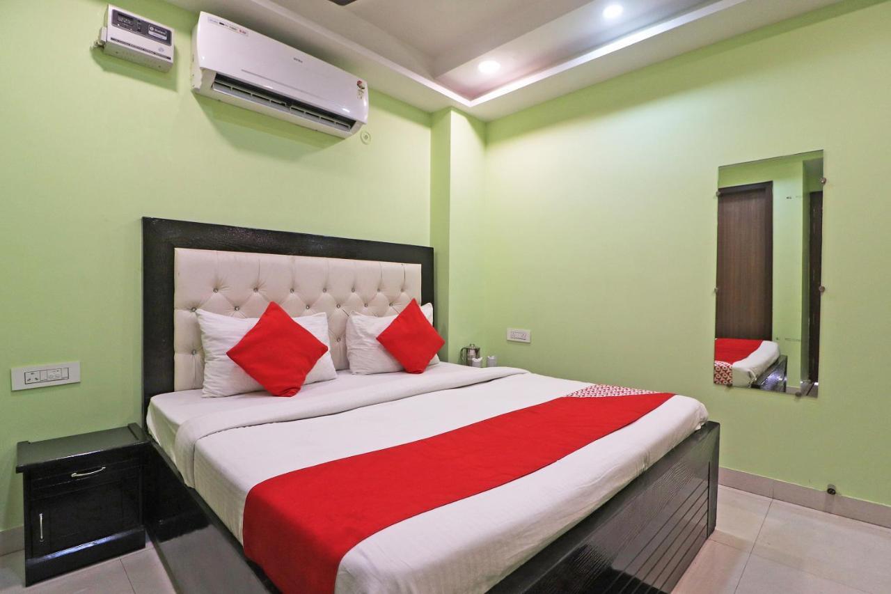 โอโย 64916 มณนาฏ เรซิเดนซี Hotel นิวเดลี ภายนอก รูปภาพ