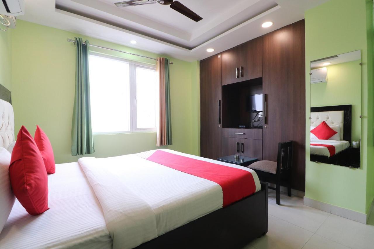 โอโย 64916 มณนาฏ เรซิเดนซี Hotel นิวเดลี ภายนอก รูปภาพ
